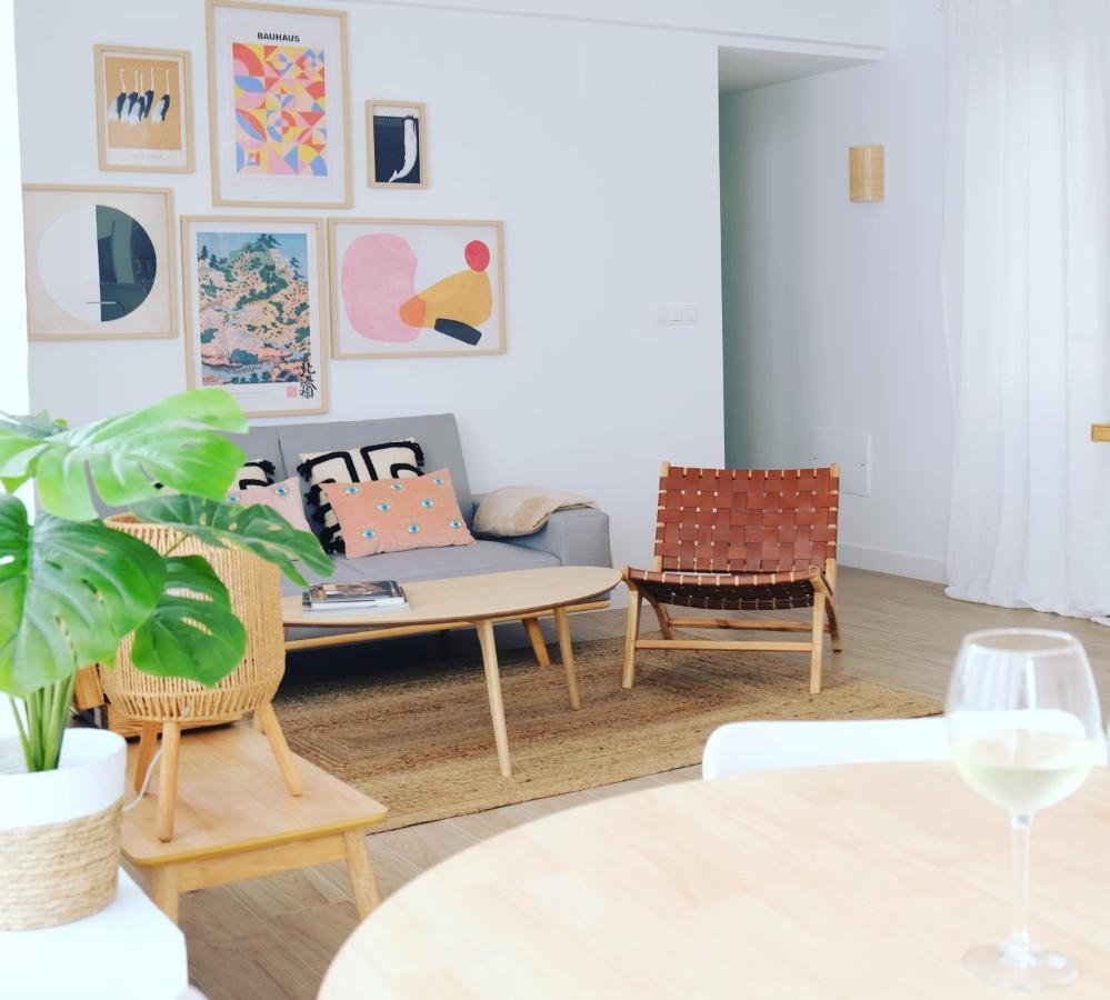 Bright And Modern Apartment In Bilbao City Center Exterior photo